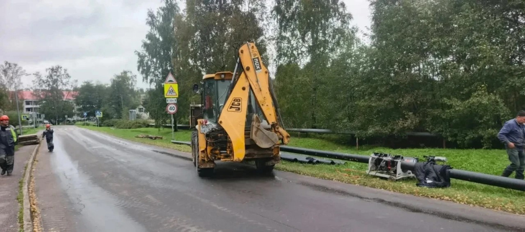 Леноблводоканал заменил канализационный коллектор в Вистино Кингисеппского района, обеспечив надёжное водоотведение для школы